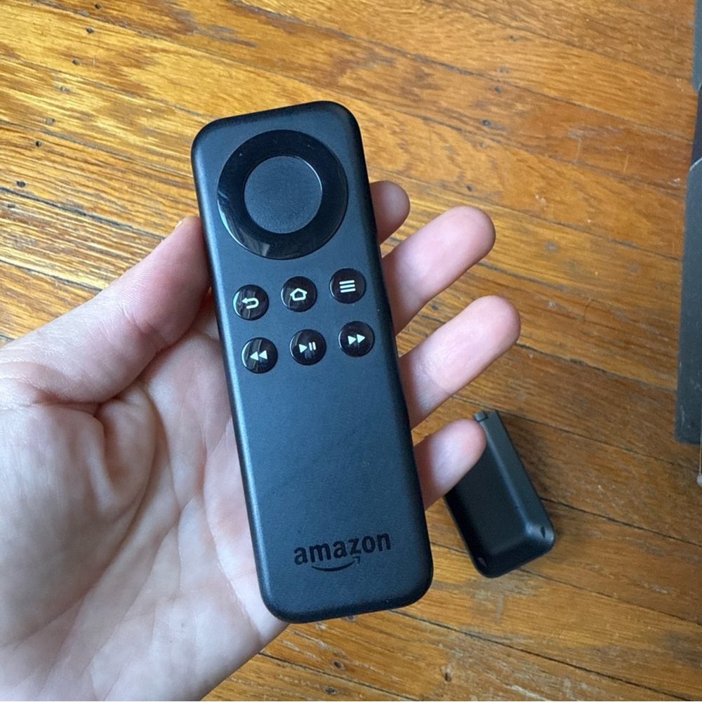 Amazon Black Media Remote - Picture 2 of 6